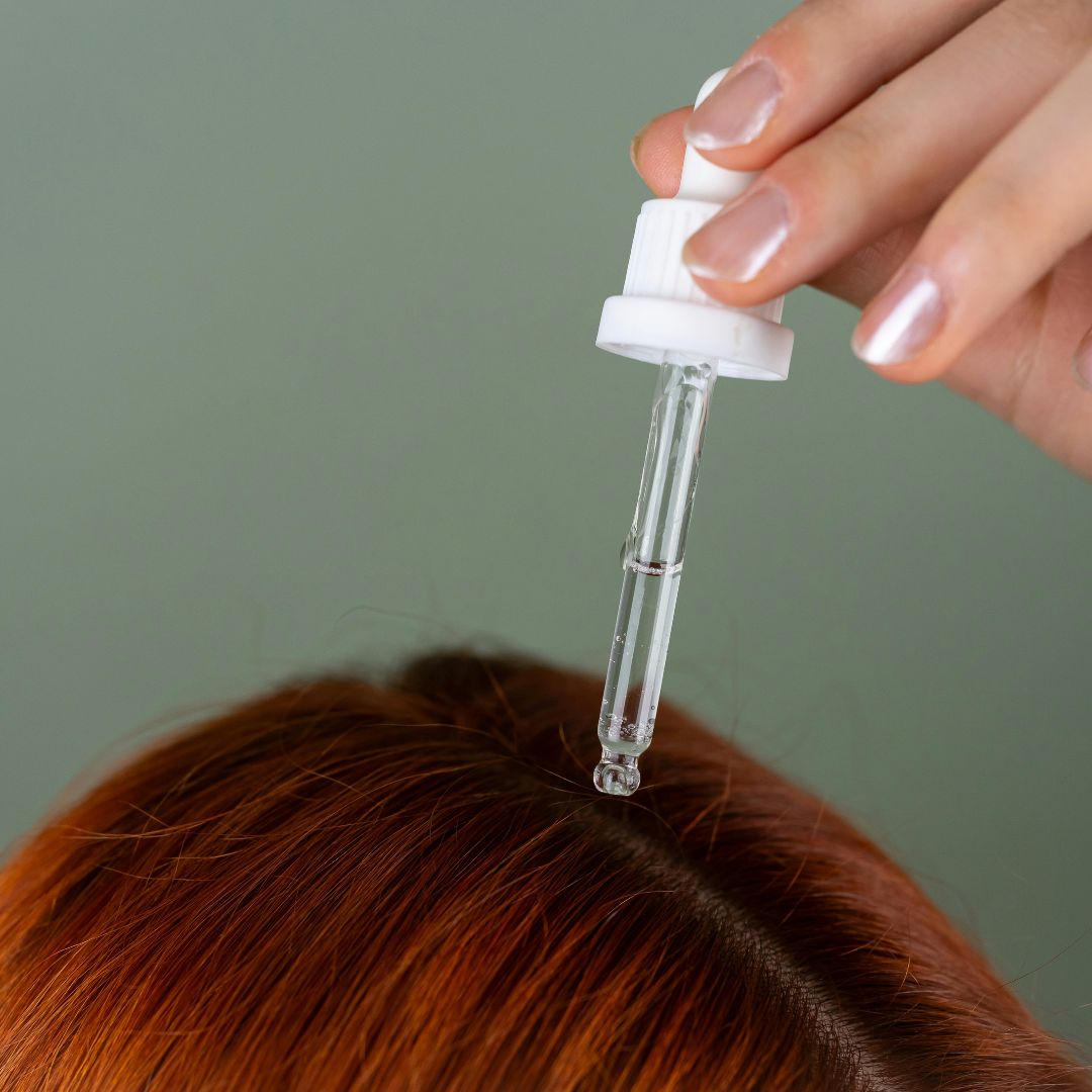 How to Use a Hair Serum Applicator (and Why It Matters for Your Scalp Health)